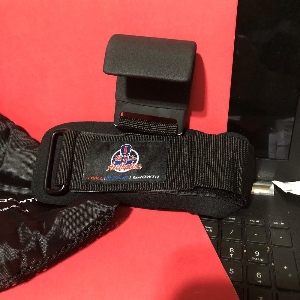 Weight lifting straps